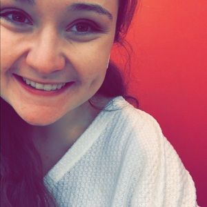 Meet your Posher, Irena